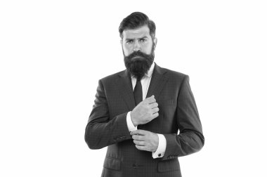 Yakışıklı hippi pahalı kıyafetler beyaz arka plan. Erkek giyim konsepti. Moda butiği. Takım elbisenizle gündüz kuşağını yükseltin. Takım elbiseli başarılı bir adam. İş adamı takım elbise giyer. Ciddi sakallı adam.