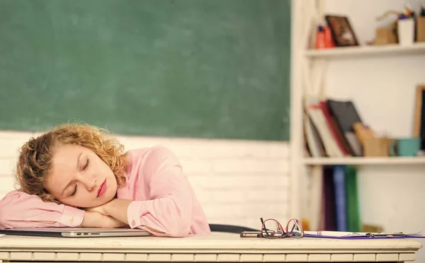 Digital technologies concept. Education online. sleeping student with laptop. Online schooling concept. Girl surfing internet. teacher woman. teachers day. Educational site for teachers. not ready — Stock Photo, Image