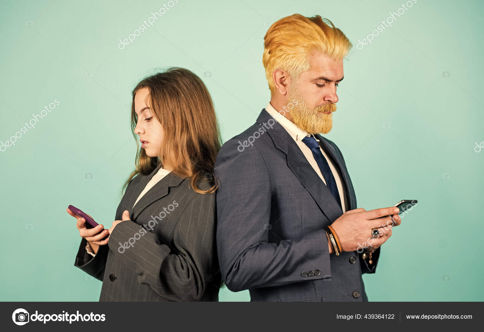 Игры для девочек одевалки на телефон