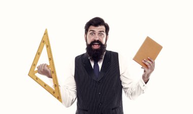 Yeteneklerini ve bilgisini genişlet. Ölçüm aracı. Sakallı öğretmen. Okula dönelim. Okul dersleri. Eğitim sağlayıcı. Geometri öğretiyorum. Sakallı adam cetvel kullanıyor. Okul dersi. Eğlenerek öğretiyorum.