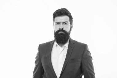 Klasik, insanı zarif gösterir. İş adamı ya da iş adamı. Moda tarzında sakallı adam. Sakallı ve bıyıklı traşsız bir adam. Hippi beyazda izole edilmiş. Resmi ofis kıyafeti. Moda ve tarz