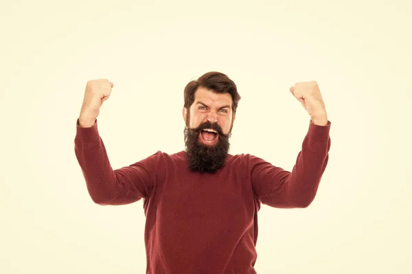 El mejor día de mi vida. Hombre después de la barbería. hipster excitado con barba. moda y belleza del cabello. brutal hombre maduro expresando felicidad. emociones faciales humanas. hombre barbudo emocional sentir éxito — Foto de Stock