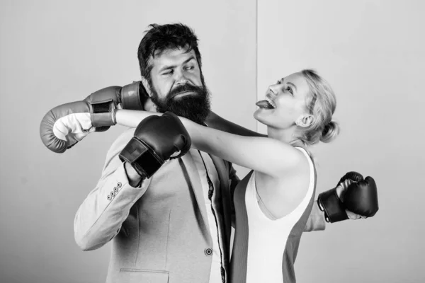 Family life. Boxers fighting gloves. Difficult relationships. Couple in love competing boxing. Conflict concept. Man and woman boxing fight. Complicated relationships. Couple romantic relationships — Stock Photo, Image