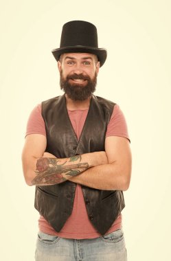 Biraz sihir görmeye hazırım. Sirk sihirbazlığı gösterisi. Sihirbaz sirk çalışanı. Sakallı adam neşeli yüz problemi sihirbaz olarak çözer. Sihirbaz karakteri. Sihirbaz hilesi performans konsepti