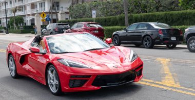 Palm Beach, Florida ABD - 21 Mart 2021: Kırmızı Chevrolet Corvette Stingray lüks araba