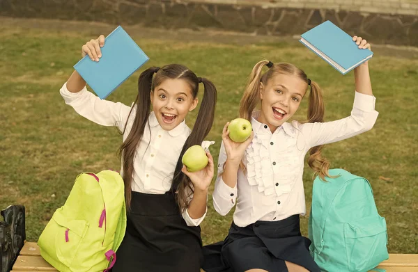 Happy school friends little girls having fun, back to school concept — Stock fotografie