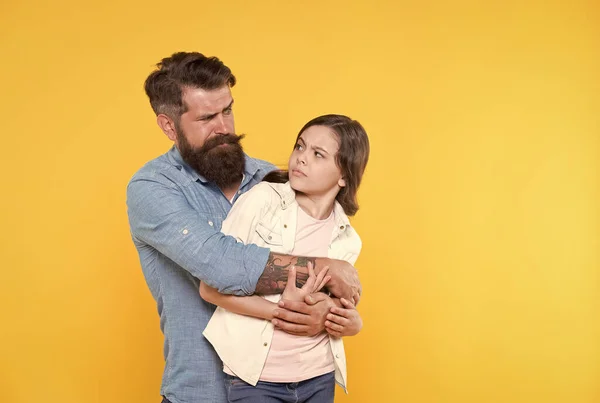 Family relations. Communication skills. Strong friendship. Father and daughter together. Child and father best friends. Parenthood and childhood. Fathers day concept. Lovely father and cute kid — Stock Photo, Image