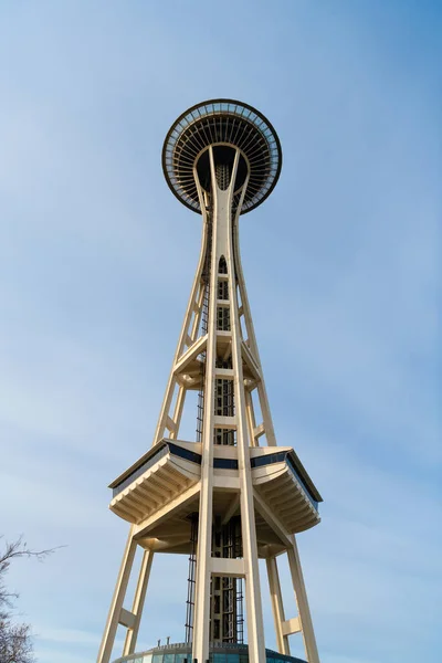 Space Needle Seattle, ABD 'de bulunan bir gözlem kulesidir. — Stok fotoğraf