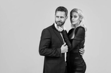 Birbirine aşık çiftler romantik ilişkiler yaşıyorlar, aşk.