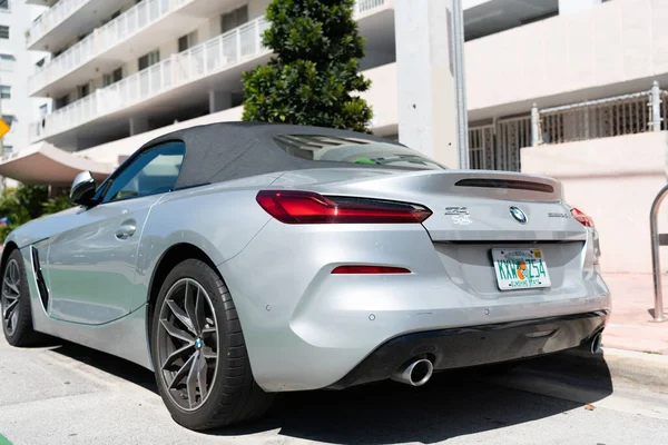 Los Angeles, California USA - April 13, 2021: silver grey bmw z4 luxury sport car back corner view. — Stock fotografie