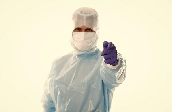 次はお前だ。伝染病の隔離。covid-19と医療です。マスクの男だ。安全装身具の医者。コロナウイルスのパンデミックに対する衛生状態です。科学者はウイルスワクチンを作り — ストック写真