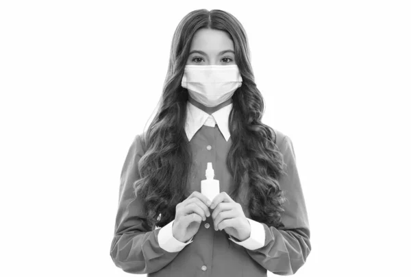 Симптом нежить коронавірусу носа. терапія грипом. криваве симптоматичне лікування. ризик пандемії вірусу. дитина використовує ефективні ліки. дівчина в масці тримає носові краплі. дитина представляє носовий спрей — стокове фото