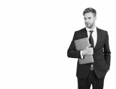 Elektronik ticaret. Satış elemanı dizüstü bilgisayarı tut. E-ticaret işi. E-alışveriş. E-ticaret. İnternet pazarlaması. Çevrimiçi perakendeci. Satın alma ve satma. E-ticaret. Bize güvenebilirsin, kopyalama alanı