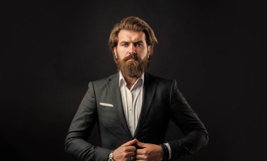 Modern başarılı erkek ticareti kariyerini, şirket tarzı konseptini temsil eder.