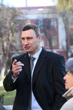 Vitali Klitschko gazeteci için oy Kiev, Uktr sonra konuşuyor