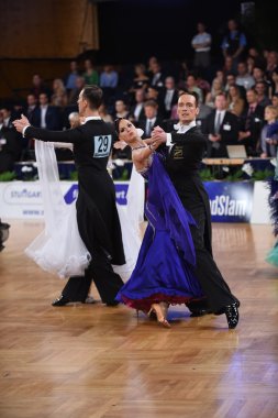 Balo salonu dans çift, Dans Yarışması'nda 