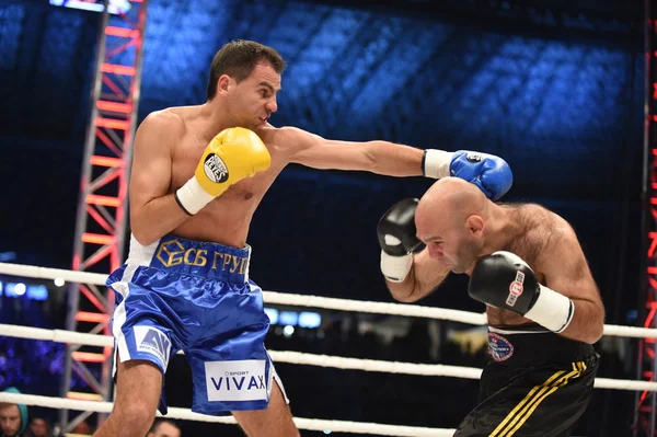Žebříček box boj v aréně ve Lvově stadionu — Stock fotografie