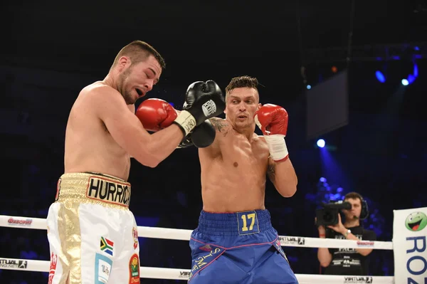 Luta inimigo WBO Inter-Continental cruzador campeão título — Fotografia de Stock