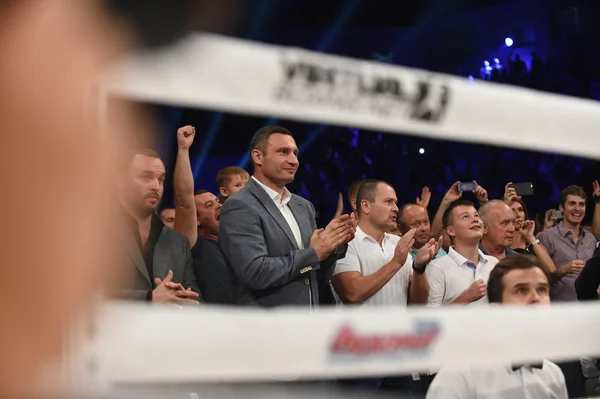 Vitali Klitschko tijdens gevecht voor Wbo Inter Continental cruiserweight titel — Stockfoto