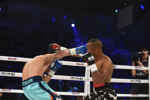 Ranking fight between Denis Berinchyk (Ukraine) and Belgian Tarik Madni in the Palace of sport in Kiev, Ukraine — Stok fotoğraf