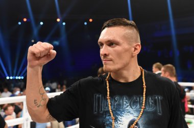 fight foe WBO Inter-Continental cruiserweight champion title