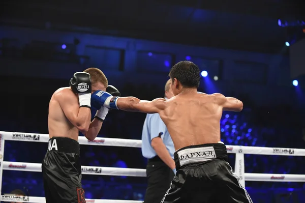 Žebříček boxerský zápas v Palaceof sportu v Kyjevě — Stock fotografie