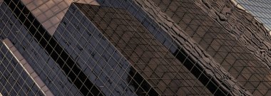 Cam bina penceresi. Mimari detay. Mimarinin arka planı. Modern cam arka plan. Camdan dış plan. İş bölgesi. Geometrik mimari inşaatı. Bina arkaplanı.