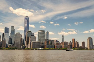 New York şehir mimarisi. New York şehri metropolü. ABD 'de New York' ta. New York sokaklarında. Aşağı Manhattan silueti. Manhattan şehir merkezi..