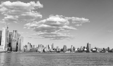 Manhattan şehrinin gökdelen mimarisi. Manhattan ve ny city skyline. New York, Manhattan şehri. Metropolitan şehri New York, Manhattan 'ın gökdelen manzarası.