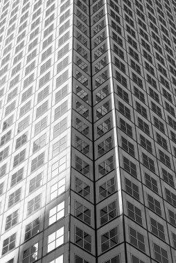 Bina arka planı. Cam bina penceresi. Mimari detay. Mimarinin arka planı. Modern cam arka plan. Cam ön plan. Mimari tasarım. Ön cephe mimarisi inşa ediliyor.