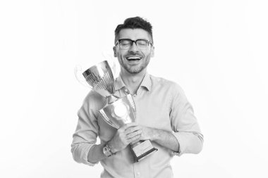 Başarılı iş adamı şampiyon kupası ödülünü beyaza sakladı..