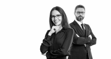 Ortaklık kavramı. Ortak takımı. Başarılı ortaklık. İş ekibi başarısı. İş ortağı beyazla izole edilmiş. Takım elbiseli iş adamları. İş ekibi çalışması ve işbirliği. Boşluk afişini kopyala.