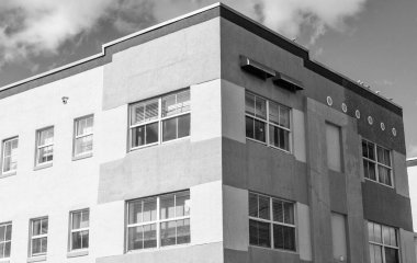 Art Deco mimarisi. Mimari bina. Art deco. Mimari bölge Art Deco. Miami sahilinin modern binası. Okyanus yolculuğu. Ocean Drive Florida 'daki Miami Plajı. Şekil ve renk.