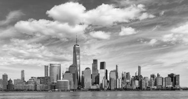 Manhattan güzel silueti, New York, Birleşik Devletler. New York City, Manhattan Skyline ile Hudson Nehri üzerinde, New York City, ABD New York şehrinin Manhattan şehir merkezindeki ufuk çizgisi