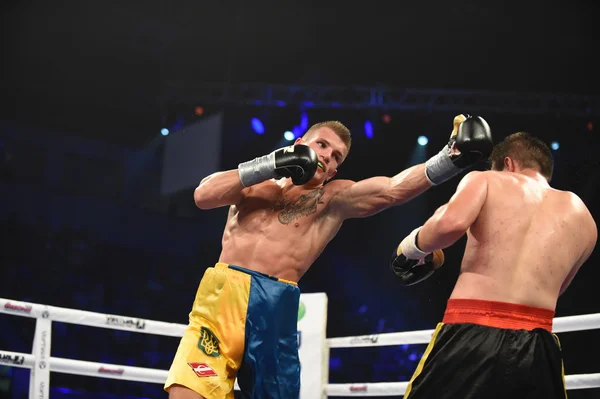Ranking boksen strijd in de Palaceof Sport in Kiev — Stockfoto