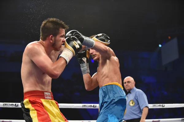 Classement boxe combat dans le Palaceof Sport à Kiev — Photo