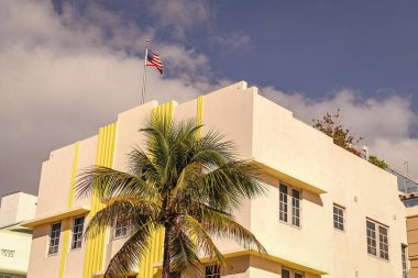 Art deco mimari bölgesi. Art Deco. Miami sahilinin modern binası. Okyanus yolculuğu. Ocean Drive 'daki Miami South Beach. Art Deco mimarisi. Mimari bina konutları.