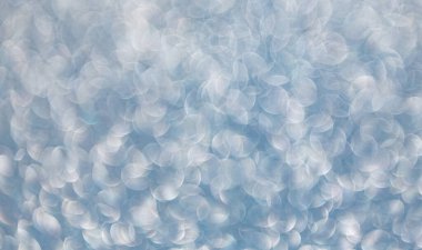 Odaklanamayan ışıltı. Bokeh sahne arkası ışıltısı. Bokeh etkisi. Parıltı parlıyor. Bokeh 'in pırıl pırıl arka planı. Bulanık odaklı arka plan. Pırıl pırıl bir fon. Parıldayan arka plan. Parıltı parlıyor.