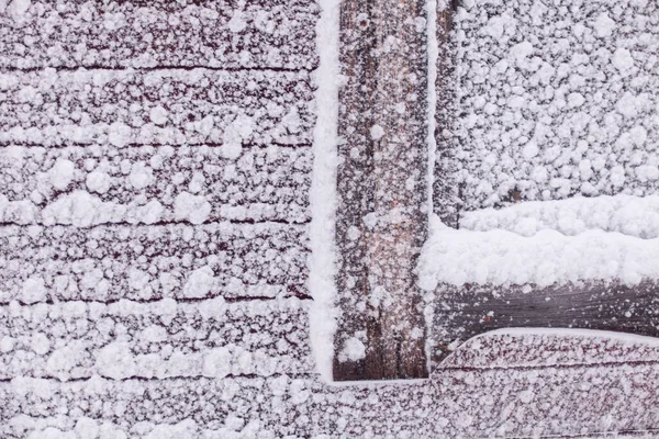 Detail Von Fenster Und Wand Mit Schnee Darauf — Stockfoto