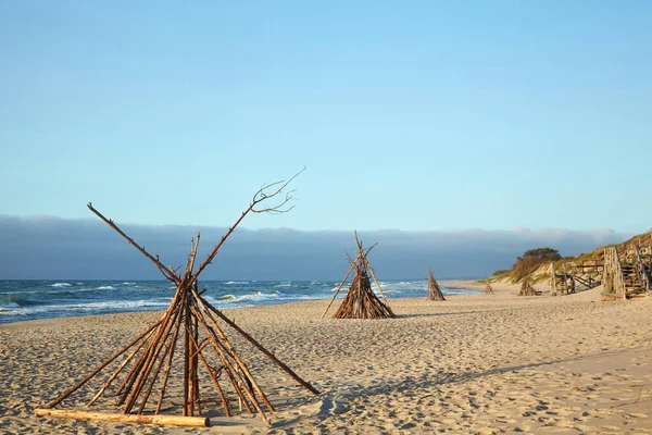 The village of wigwams on the seashore — Stock Photo, Image