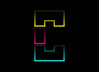C harfi vektör desing, Cmyk renk yazı tipi logosu. Dinamik bölünmüş mavi, pembe, sarı renkli siyah arkaplan. Sosyal medya, tasarım unsurları, yaratıcı poster, web şablonu ve daha fazlası için      