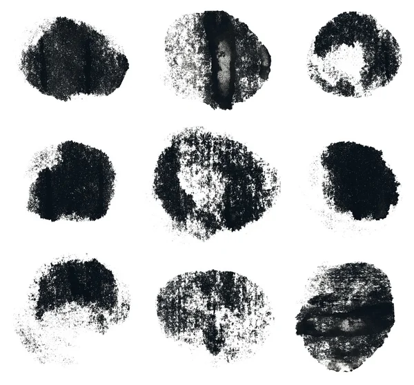 Tinta negra formas redondas aisladas sobre fondo blanco . — Foto de Stock
