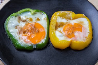 kahvaltı, tatlı biber kızarmış yumurta