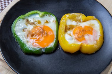 kahvaltı, tatlı biber kızarmış yumurta
