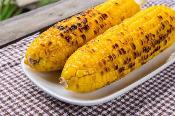 Maíz Fresco Amarillo Dorado Parrilla Mesa — Foto de Stock