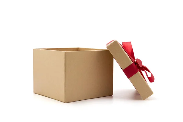Κουτί Δώρου Ανοιχτό Καπάκι Απομονωμένο Λευκό Φόντο Ρομαντικό Δώρα Για — Φωτογραφία Αρχείου