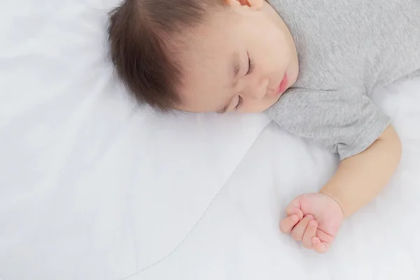 Portrait Asian Little Baby Girl Sleeping Bed Bedroom Home Newborn — Stock Photo, Image
