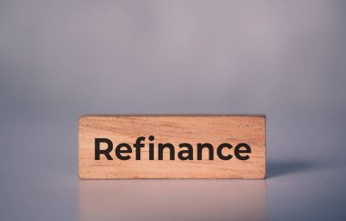 Konut ve finans, emlak ve emlak, konut ve emlak için kredi ve ipotek, bütçe ile konut ve planlama, hiç kimse, yatırım ve kazanç, iş konsepti hakkında yeniden finansman ile ahşap blok.