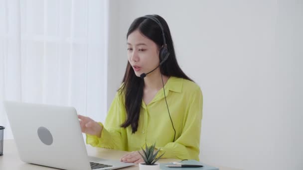 Young Asian Business Woman Using Laptop Computer Video Conference Online — Stock Video