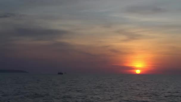 Beau Coucher Soleil Sur Mer Ciel Nuageux Été Tropical Océan — Video